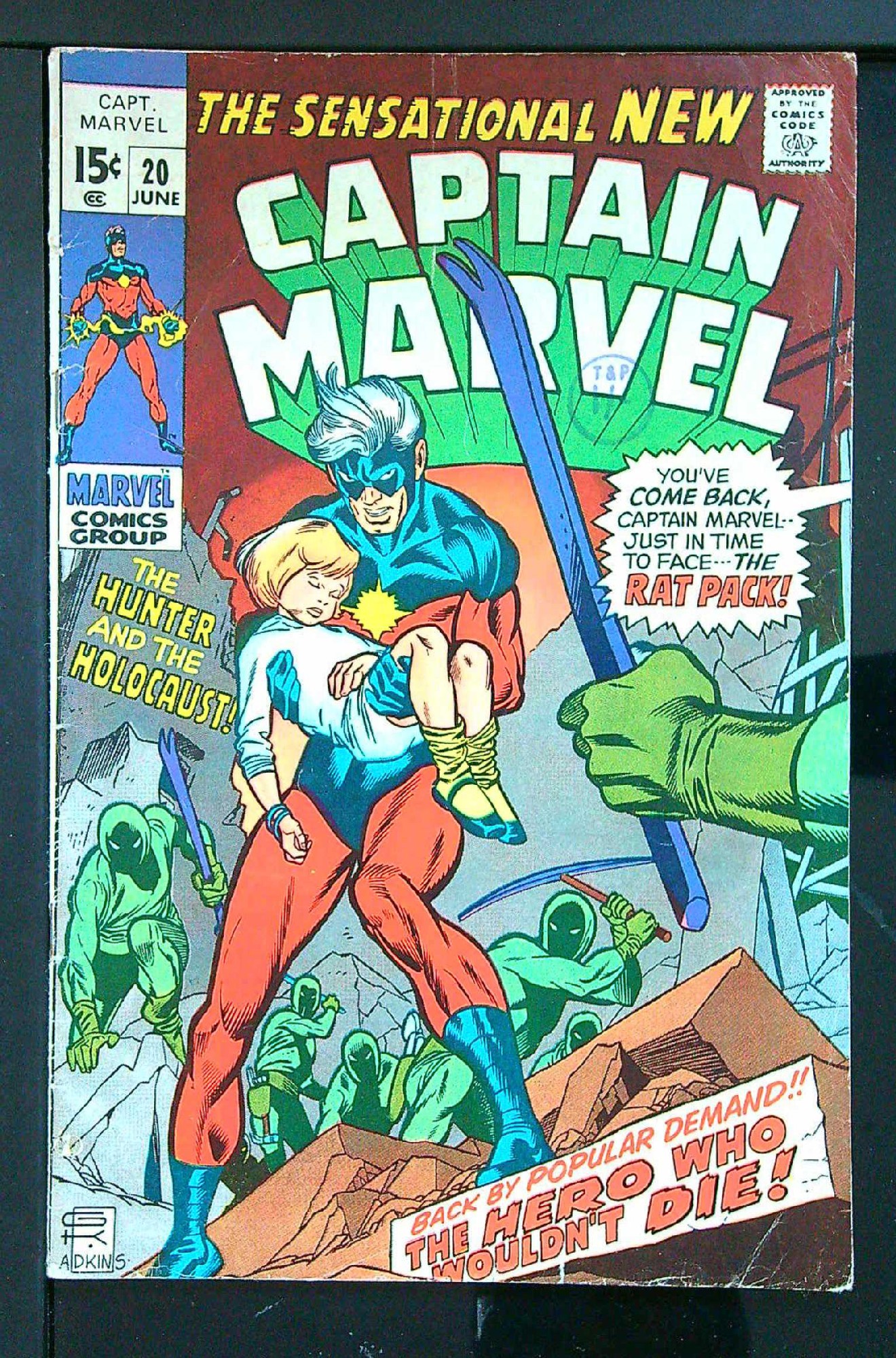 Cover of Captain Marvel (Vol 1) #20. One of 250,000 Vintage American Comics on sale from Krypton!
