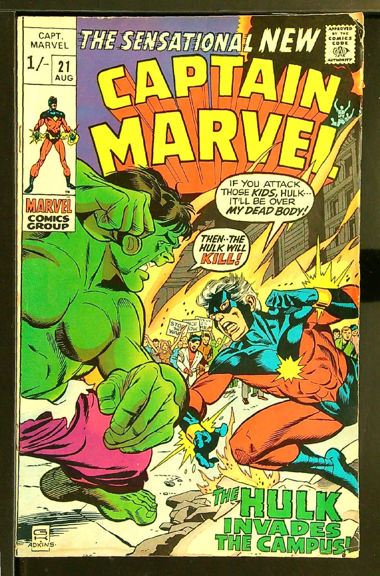 Cover of Captain Marvel (Vol 1) #21. One of 250,000 Vintage American Comics on sale from Krypton!