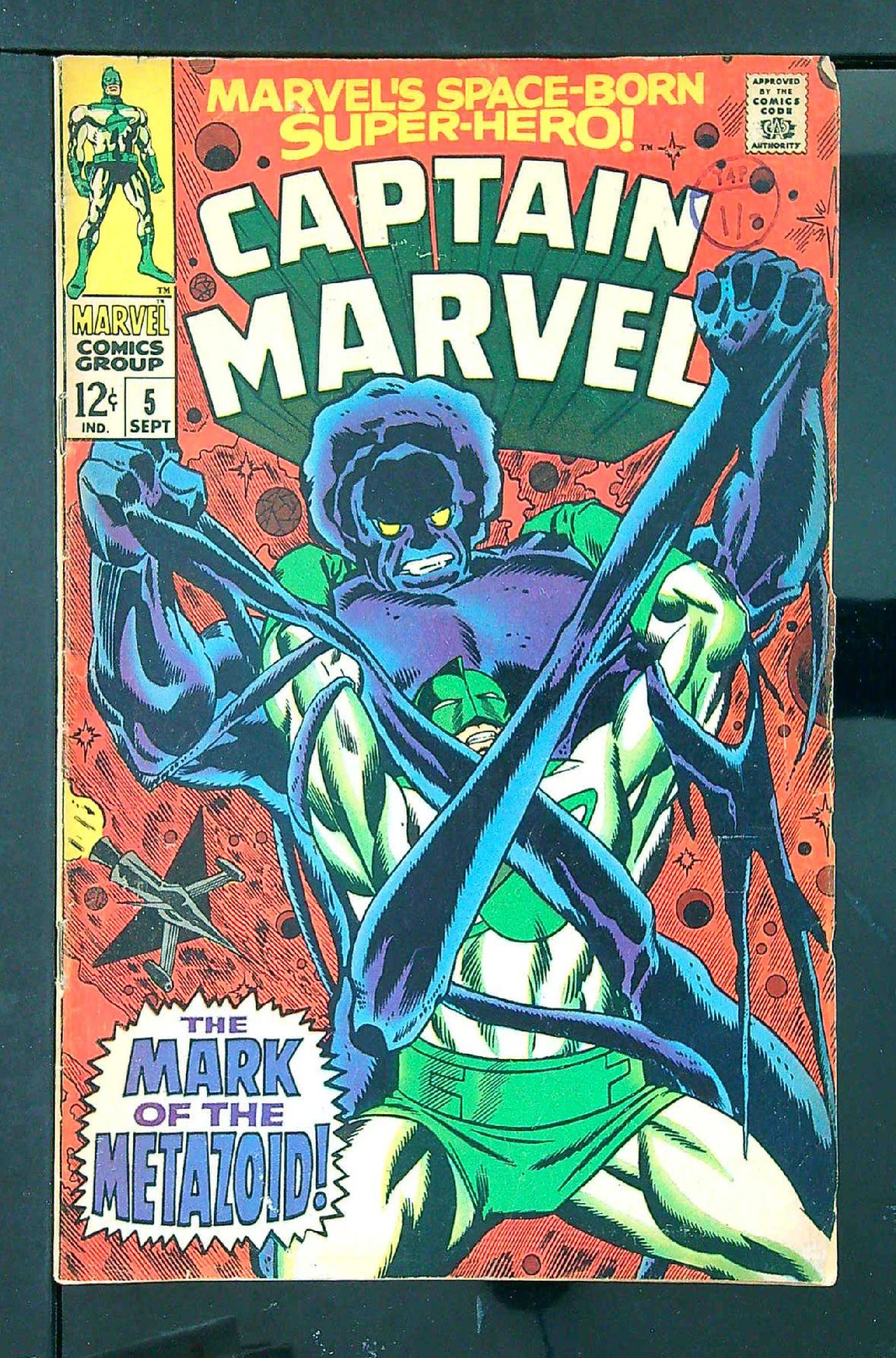 Cover of Captain Marvel (Vol 1) #5. One of 250,000 Vintage American Comics on sale from Krypton!