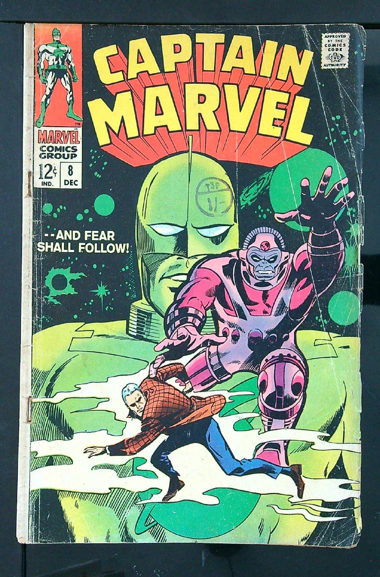 Cover of Captain Marvel (Vol 1) #8. One of 250,000 Vintage American Comics on sale from Krypton!