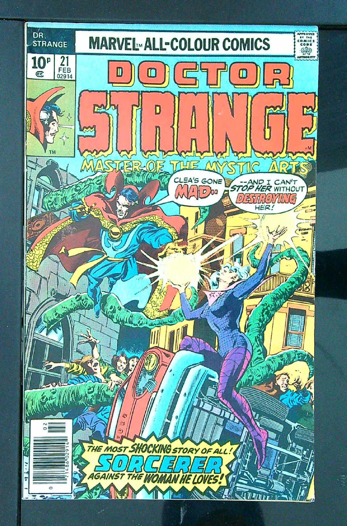 Cover of Doctor Strange (Vol 2) #21. One of 250,000 Vintage American Comics on sale from Krypton!